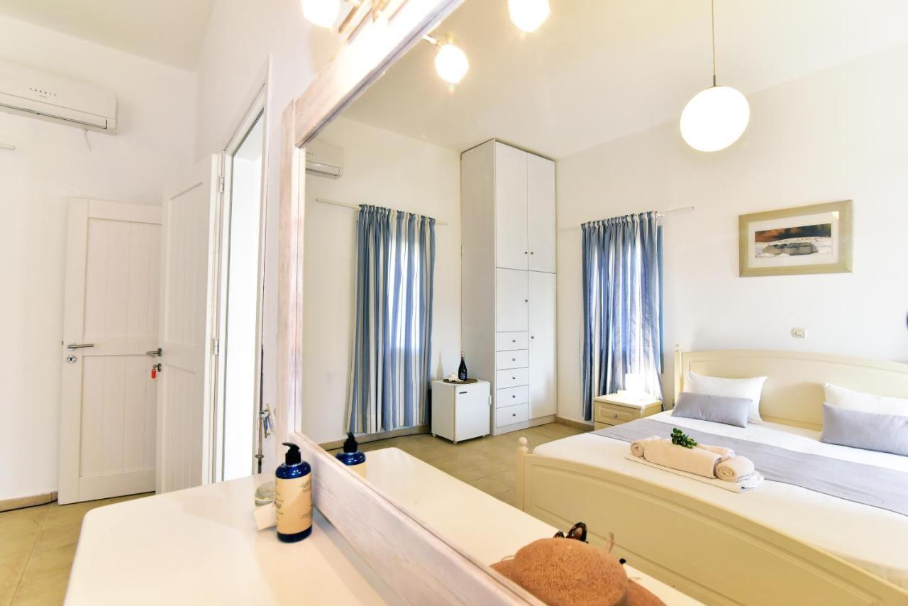 Thomas Apartments Katapola - Chora Ngoại thất bức ảnh