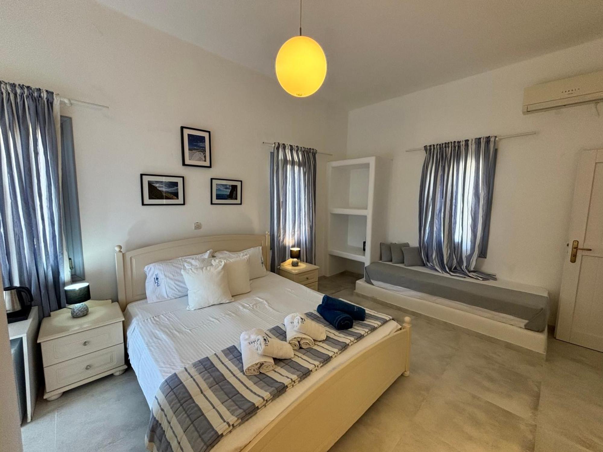 Thomas Apartments Katapola - Chora Ngoại thất bức ảnh